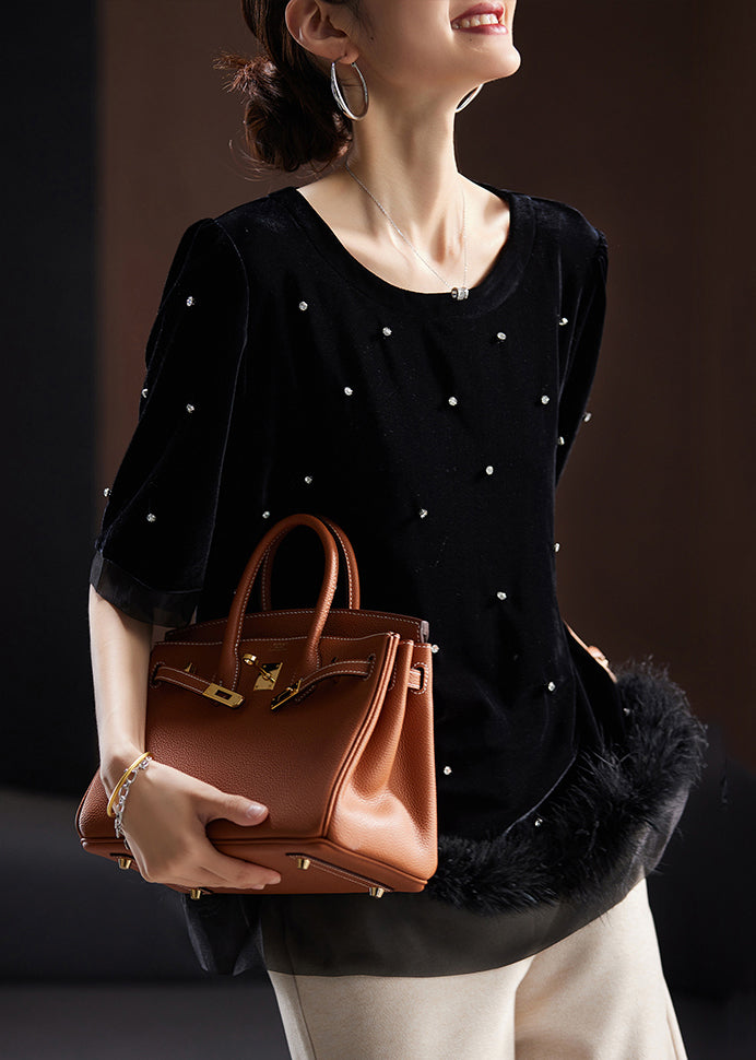 Effortlessly Elegant Shirt with a Timeless Design