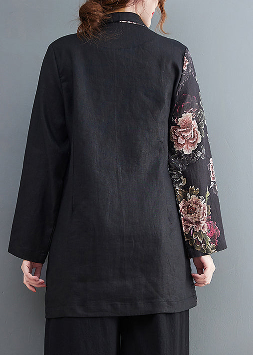 Gracefully Styled Coat for Any Occasion