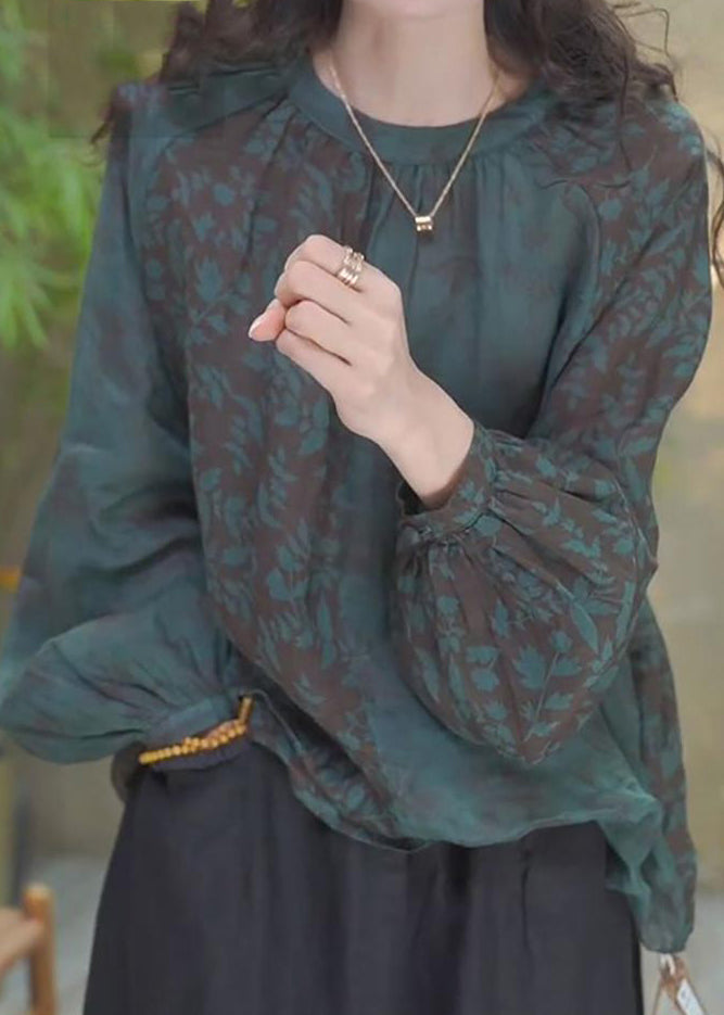 Beautifully Finished Top in a Timeless Design