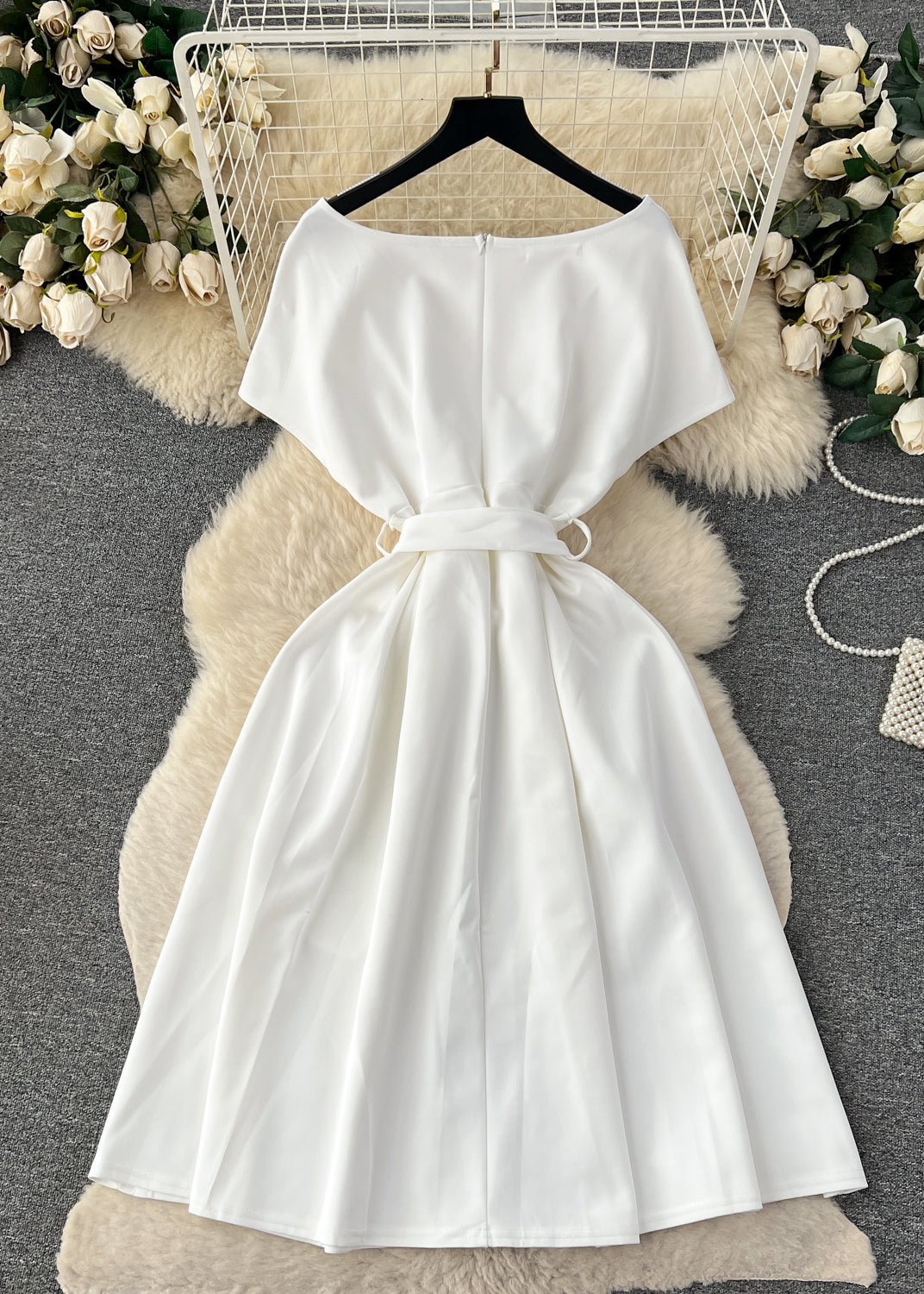 Gracefully Styled Dress for Any Occasion