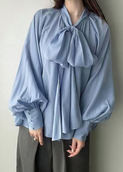 Effortlessly Elegant Top with a Timeless Design