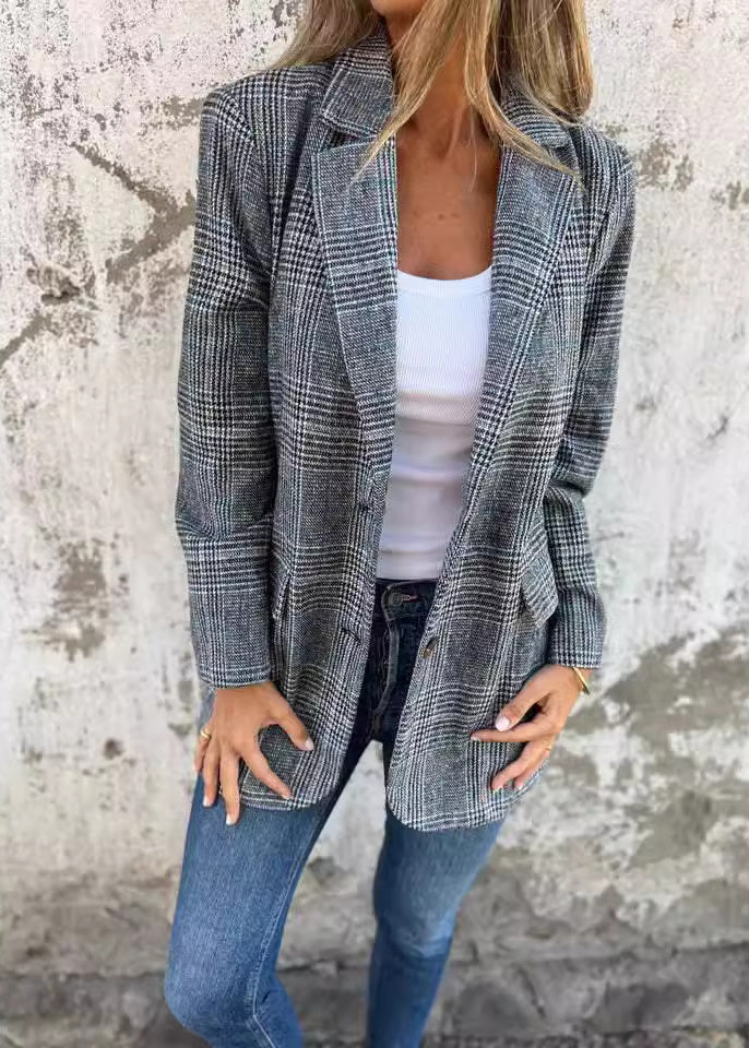 Beautifully Crafted Coat in a Classic Style