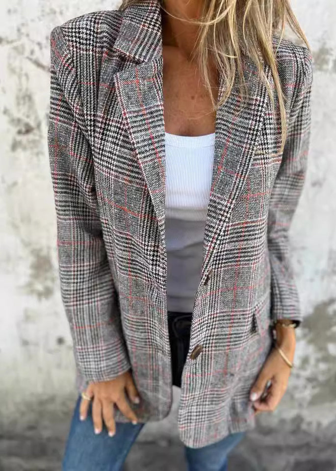 Beautifully Crafted Coat in a Classic Style