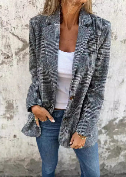 Beautifully Crafted Coat in a Classic Style