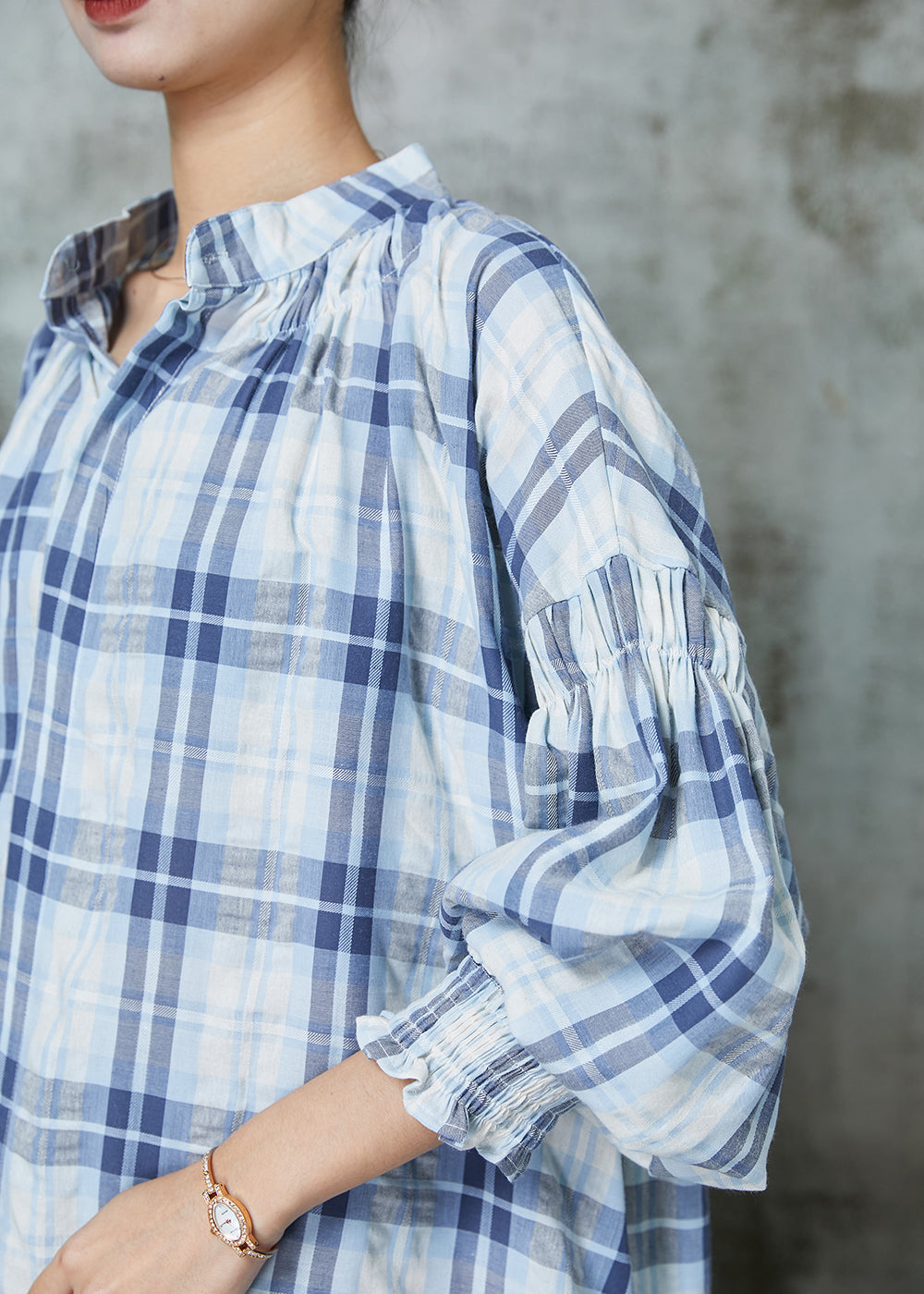 Classic Vintage Blouse with a Flattering Fit