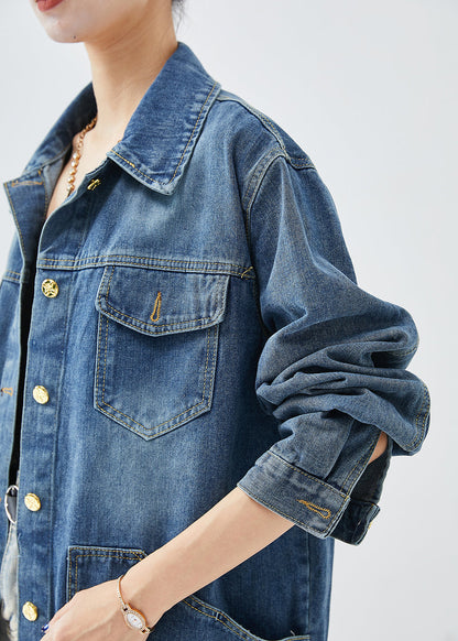 Sophisticated Coat with a Clean Classic Look