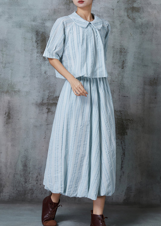 Gracefully Styled Garment for Any Occasion