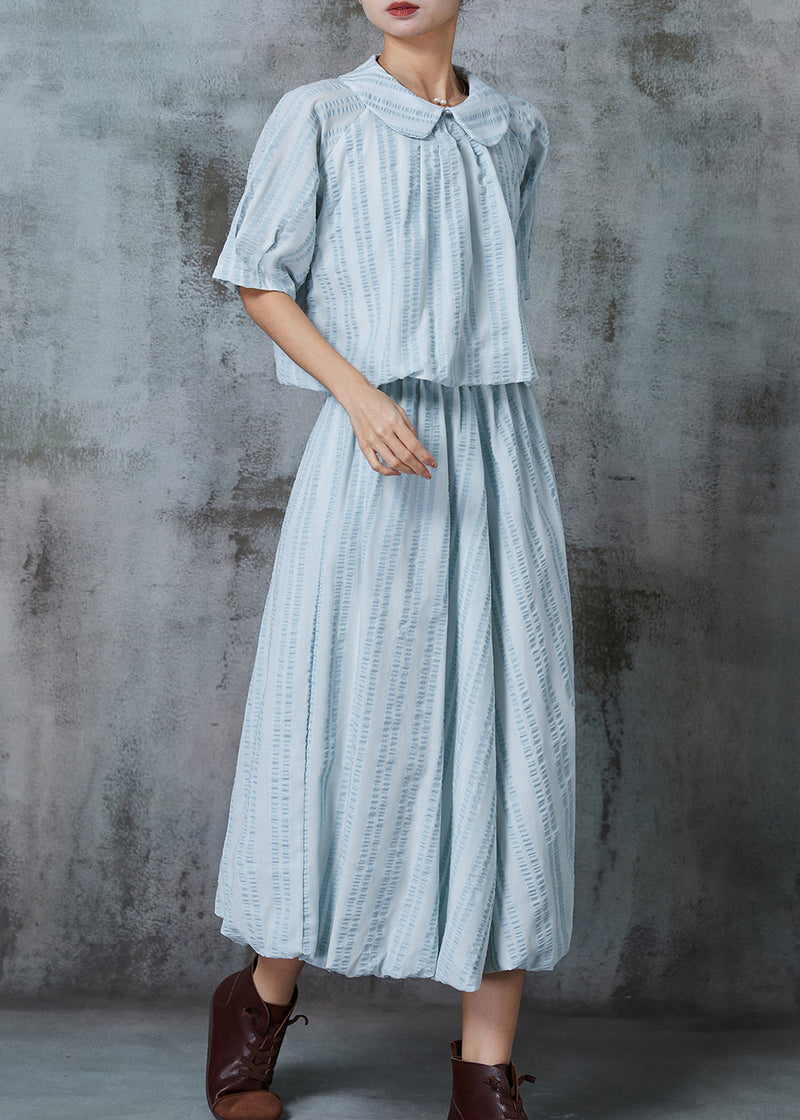 Gracefully Styled Garment for Any Occasion
