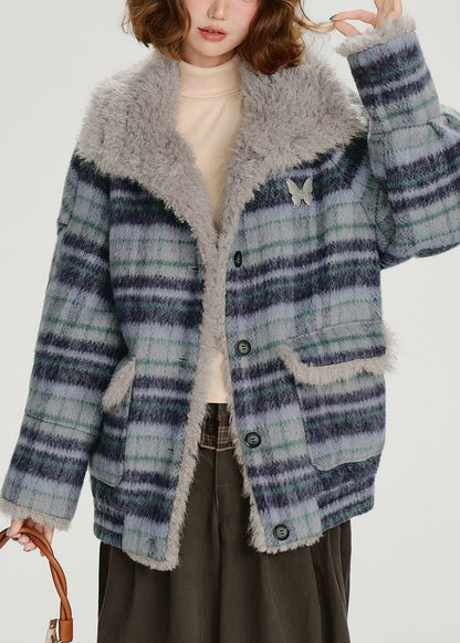 Classic Vintage & Enduringly Stylish Coat
