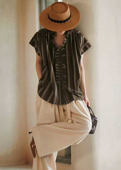 Beautifully Crafted Blouse in a Classic Style