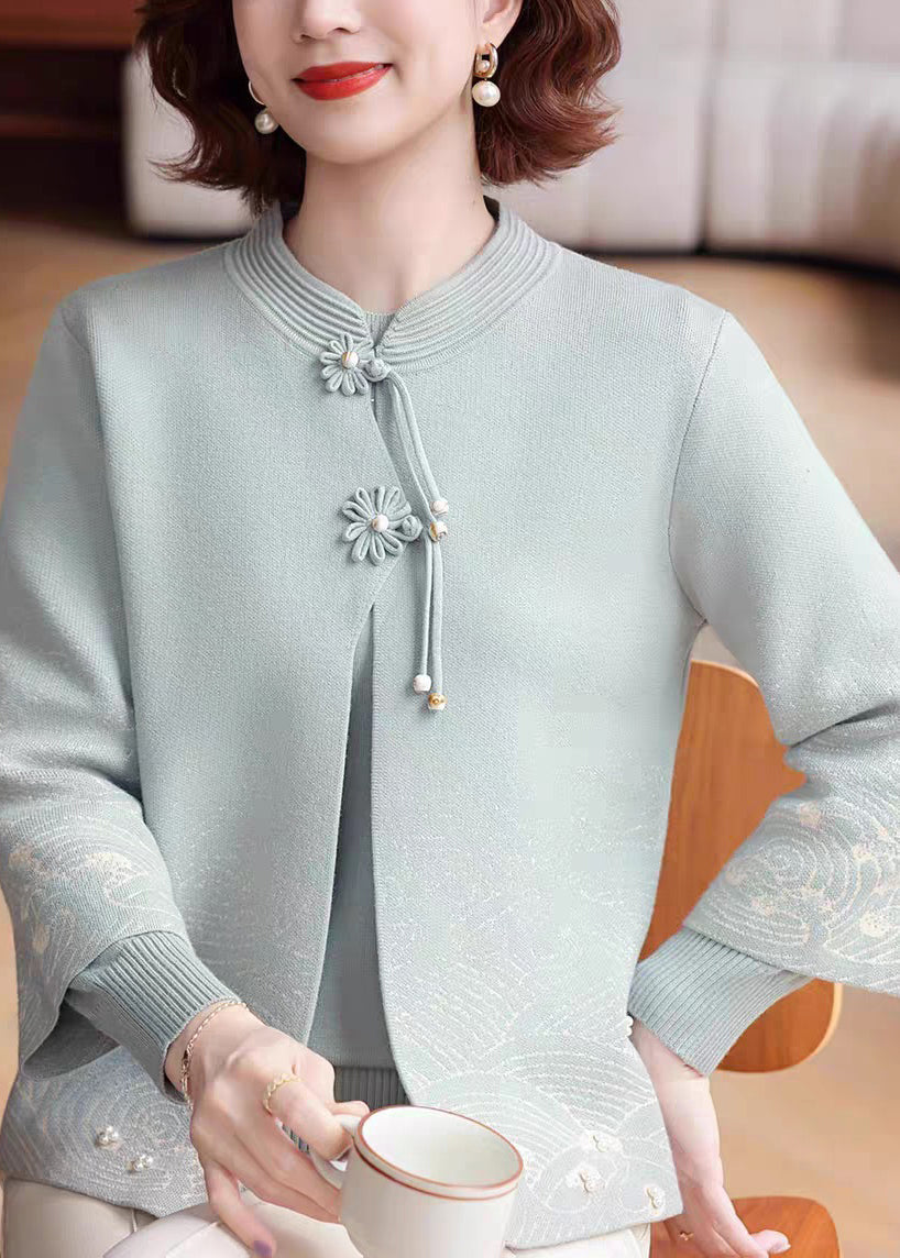 A Vintage Style Coat with Delicate Timeless Details