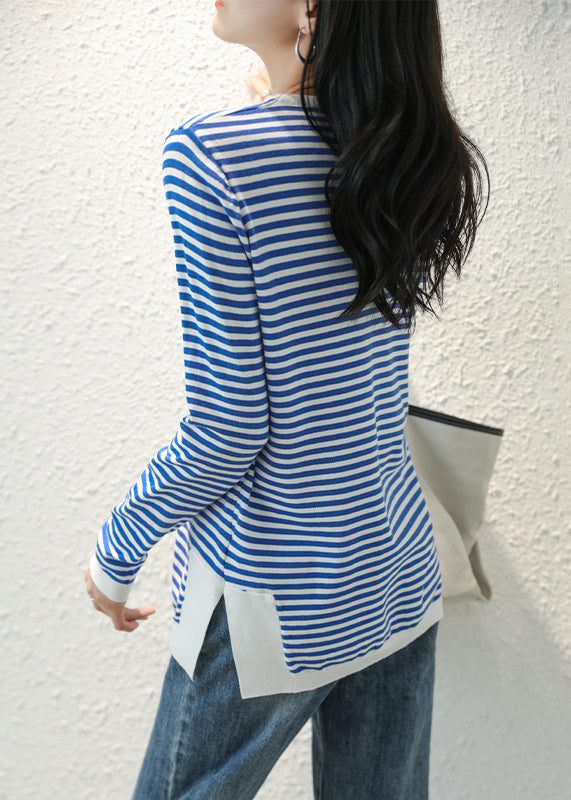 Well Tailored Top with a Graceful Silhouette