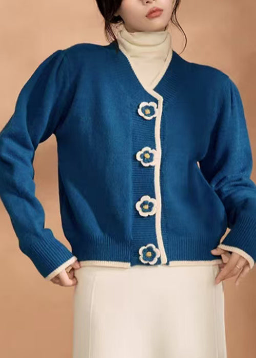 Gracefully Styled Sweater for Any Occasion