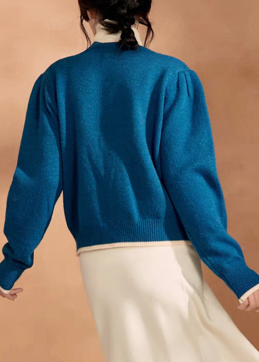 Beautifully Finished Sweater in a Timeless Design
