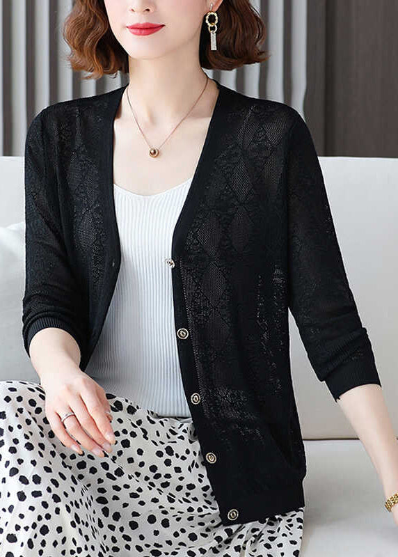 Well Tailored Coat with a Graceful Silhouette