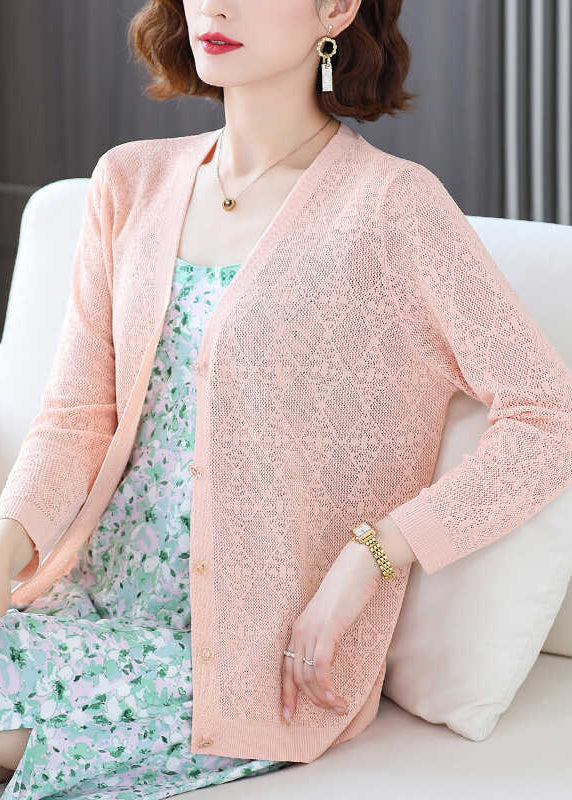 Well Tailored Coat with a Graceful Silhouette