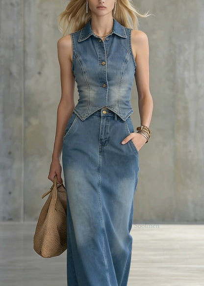 Effortlessly Elegant Garment with a Timeless Design