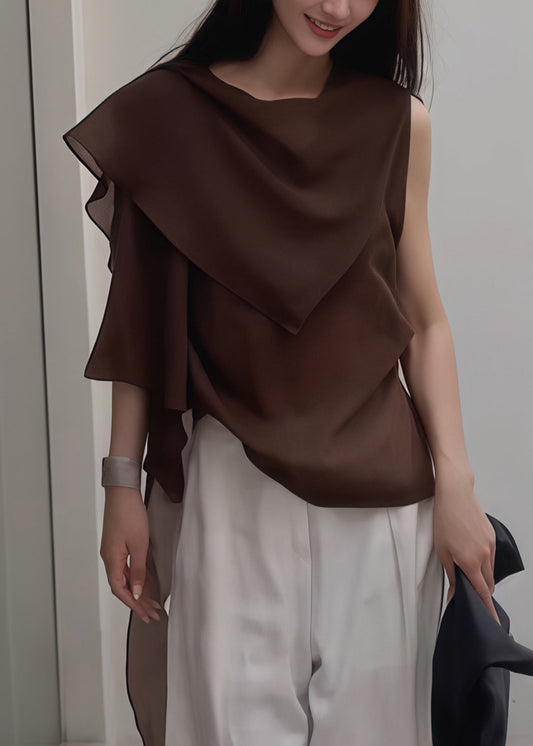 Well Tailored Top with a Graceful Silhouette