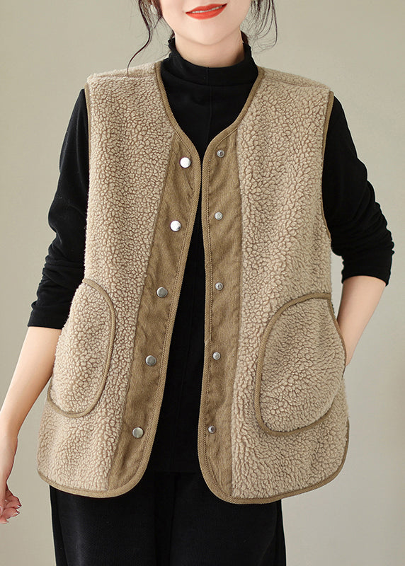 Classic Vintage & Enduringly Stylish Coat