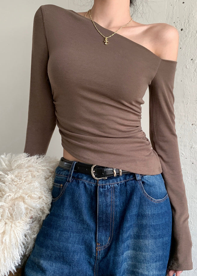 Beautifully Crafted Blouse in a Classic Style