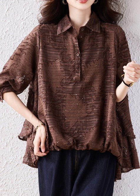 Classic Vintage Blouse with a Flattering Fit