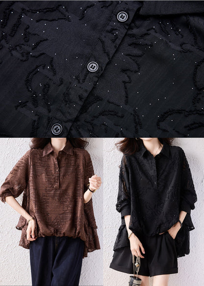 Classic Vintage Blouse with a Flattering Fit