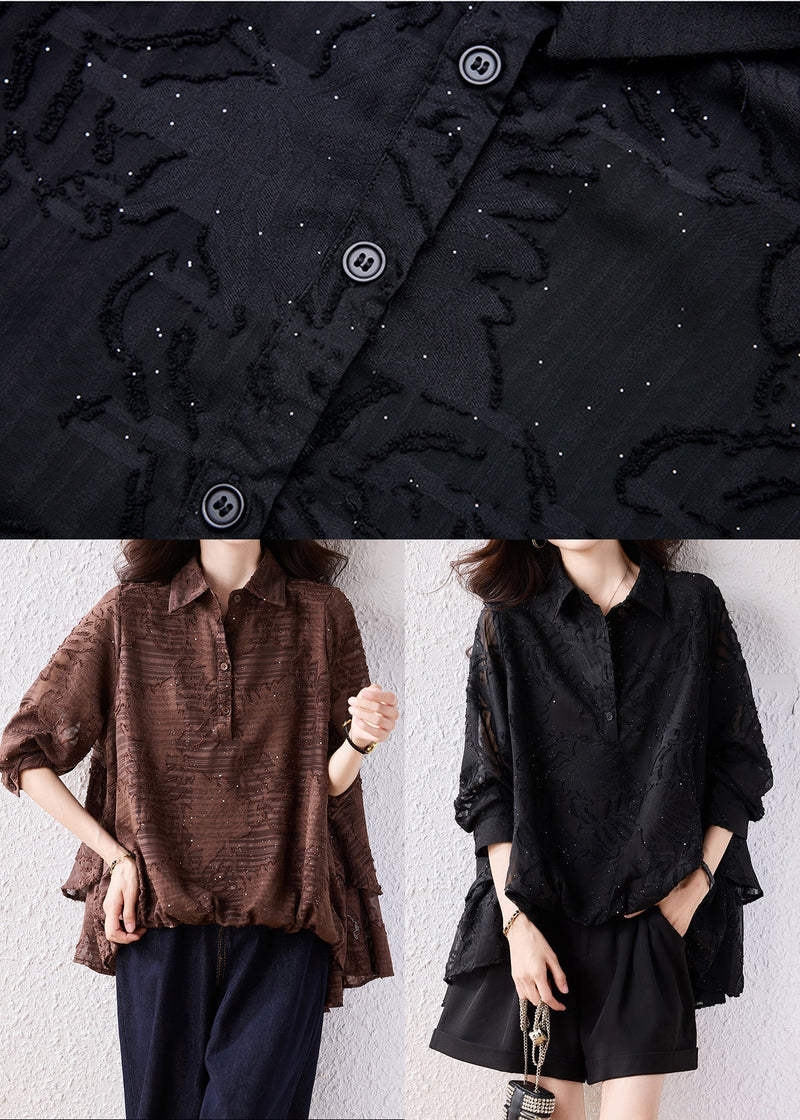 Classic Vintage Blouse with a Flattering Fit