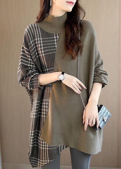 Effortlessly Elegant Sweater with a Timeless Design