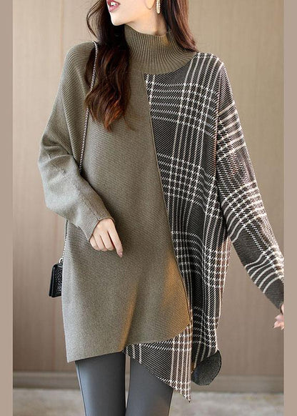 Effortlessly Elegant Sweater with a Timeless Design