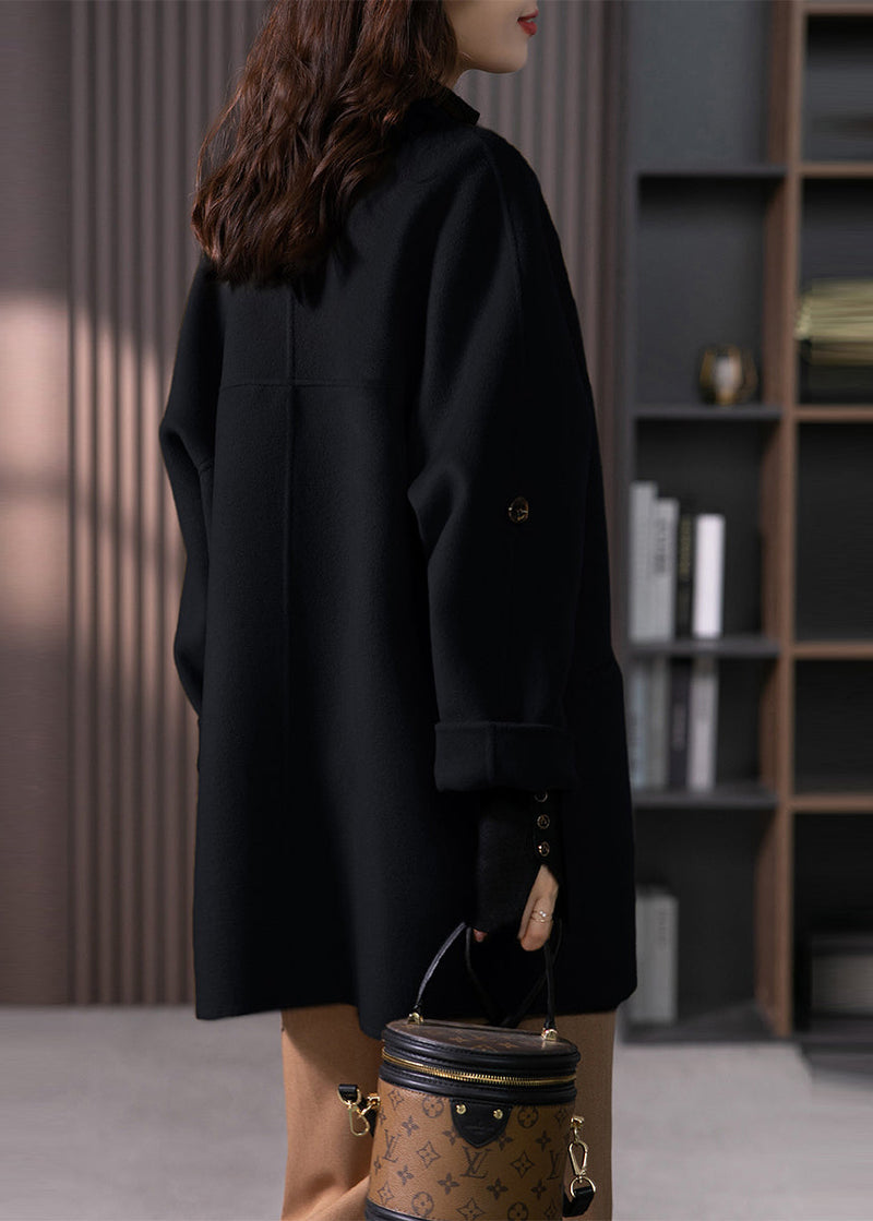 Sophisticated Coat with a Clean Classic Look