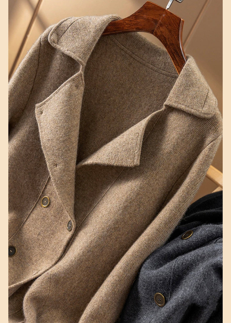 Polished Coat with an Effortless Classic Look