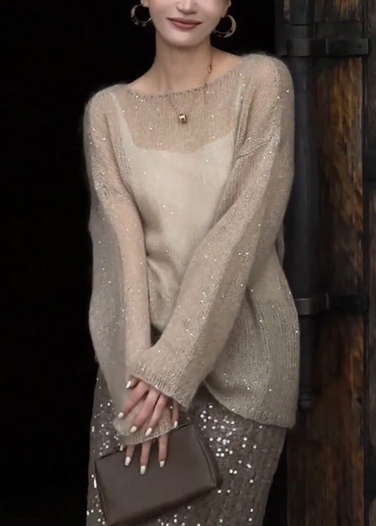 Classic Vintage Top with a Flattering Fit