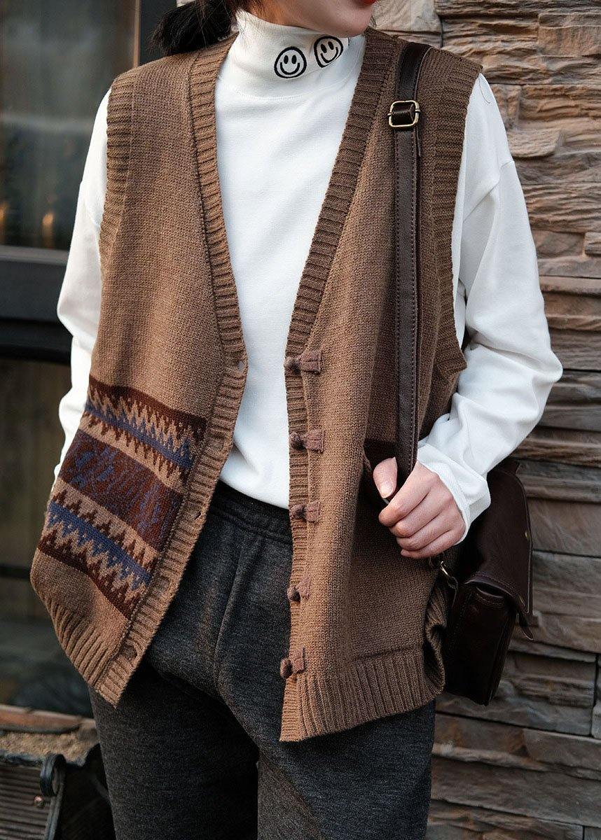 Beautifully Finished Coat in a Timeless Design