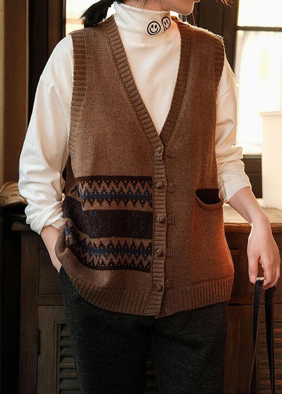 Beautifully Finished Coat in a Timeless Design