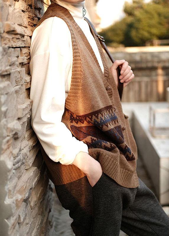 Well Tailored Coat with a Graceful Silhouette