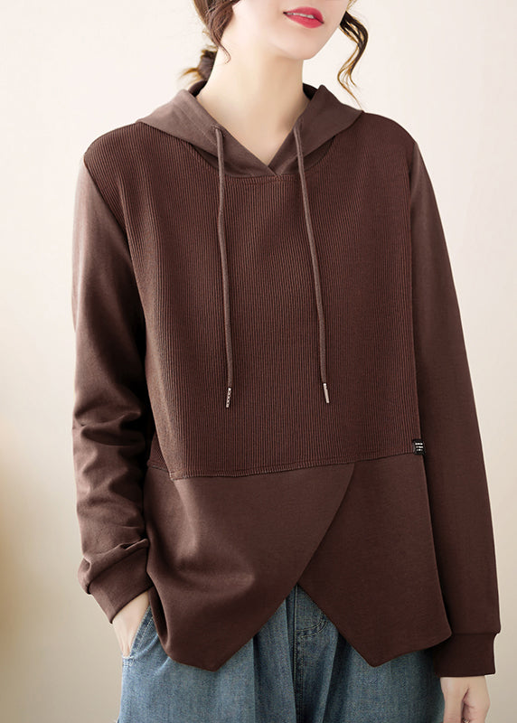 Well Tailored Top with a Graceful Silhouette