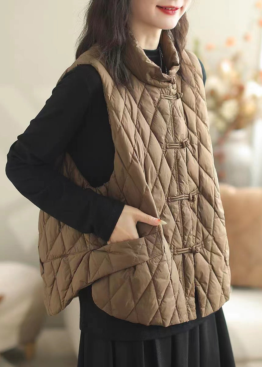 Beautifully Finished Coat in a Timeless Design