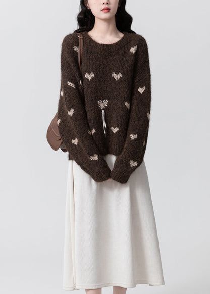 Well Tailored Sweater with a Graceful Silhouette