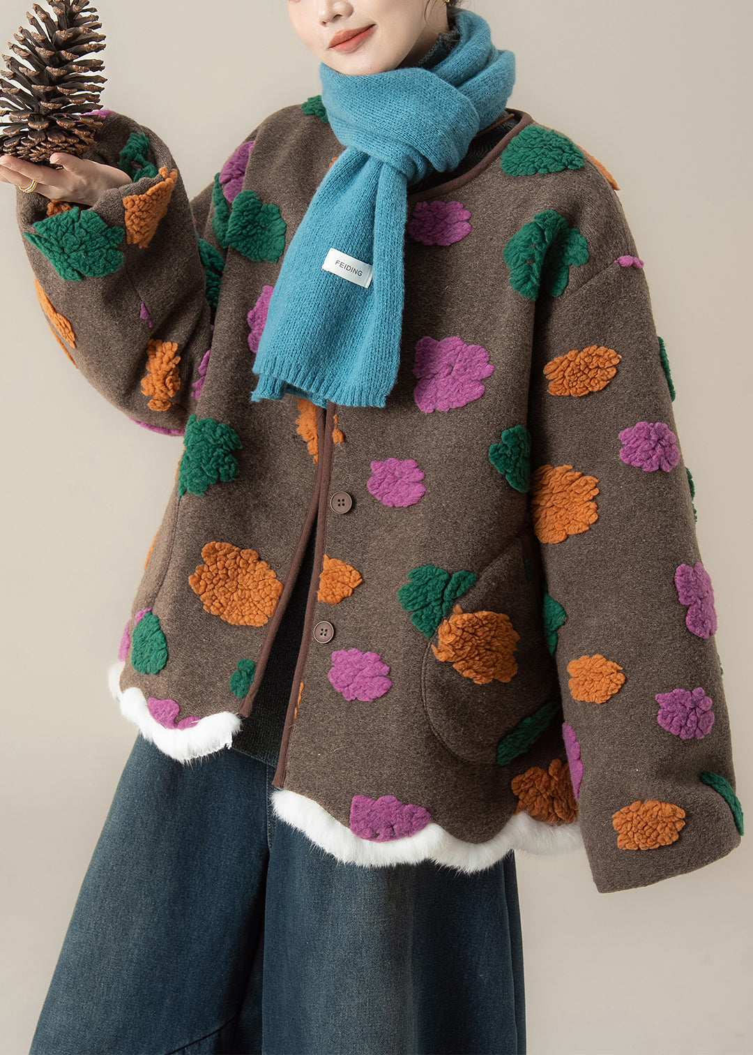 Beautifully Finished Coat in a Timeless Design