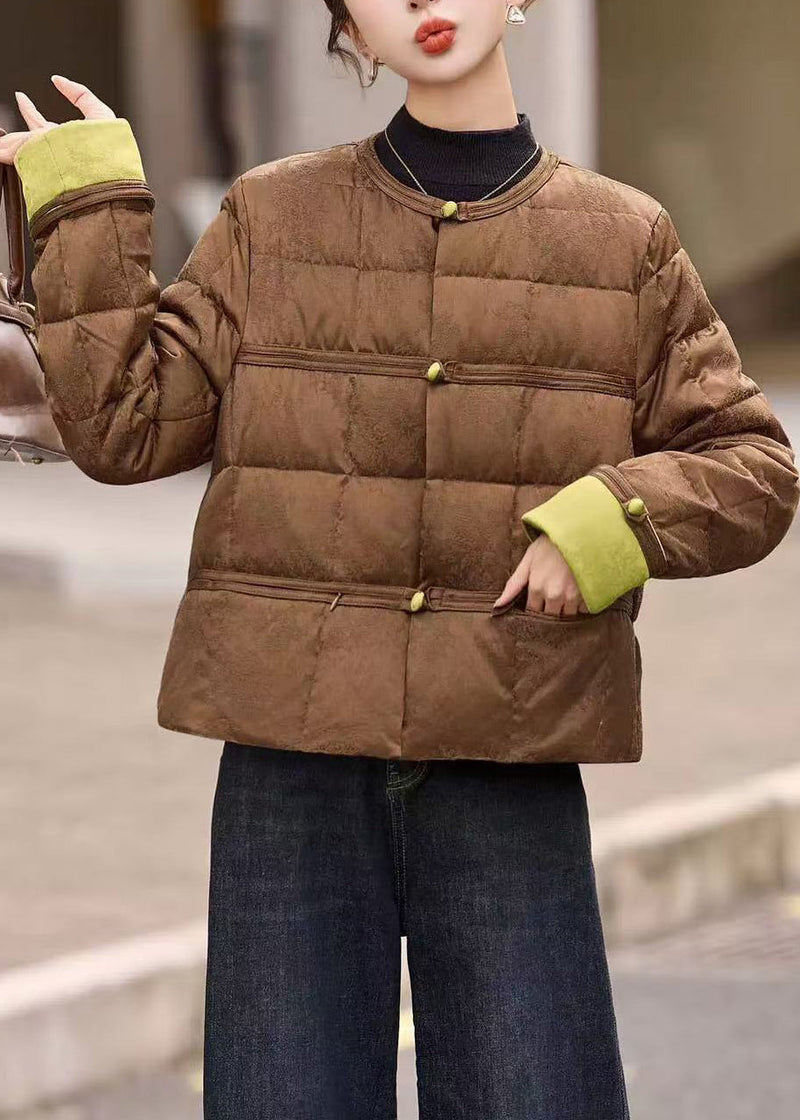 Gracefully Styled Coat for Any Occasion