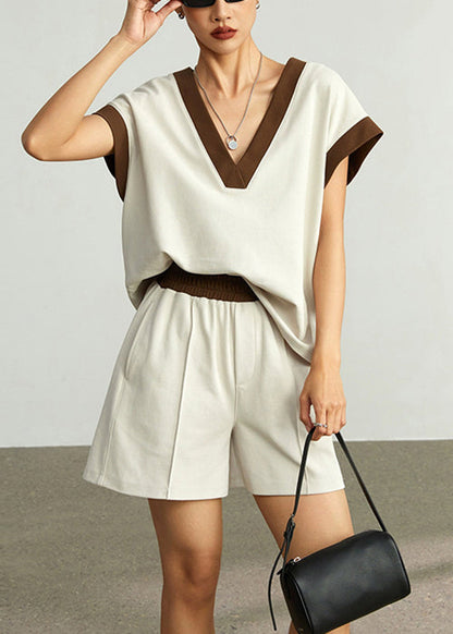 Well Tailored Garment with a Graceful Silhouette