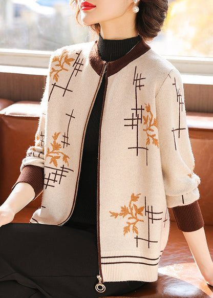 Classic Vintage Coat with a Flattering Fit
