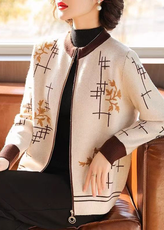 Classic Vintage Coat with a Flattering Fit