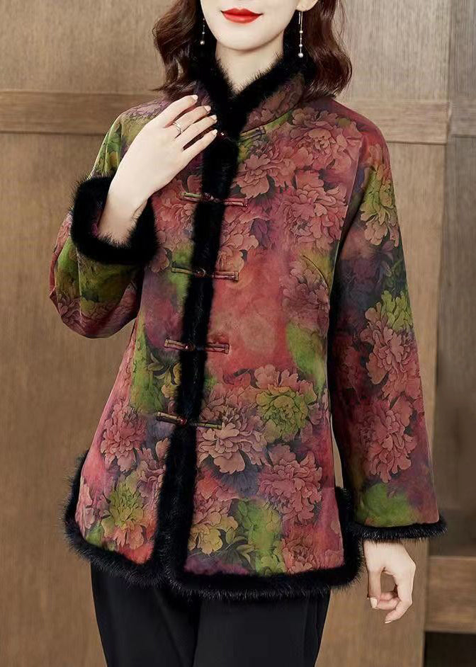 Classic Vintage Coat with a Flattering Fit