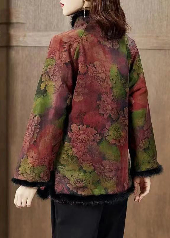 Classic Vintage Coat with a Flattering Fit