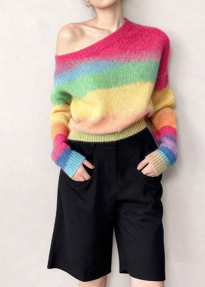 Well Tailored Pullover with a Graceful Silhouette