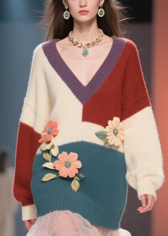 Classic Vintage Sweater with a Flattering Fit