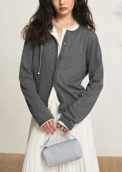 Elegantly Styled Cardigan for Everyday Wear