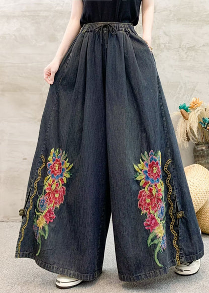 Classic Vintage Pants with a Flattering Fit