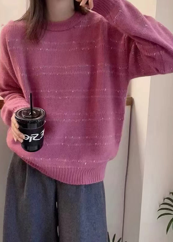 Classic Vintage Sweater with a Flattering Fit
